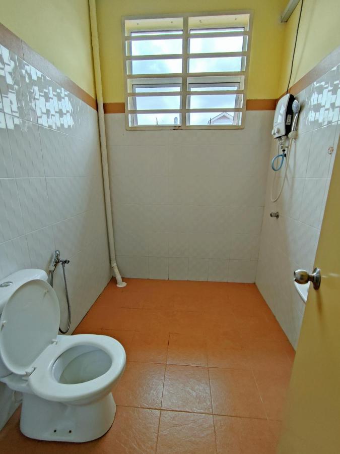 Homestay Roma Suite 쿠알라트렝가누 외부 사진