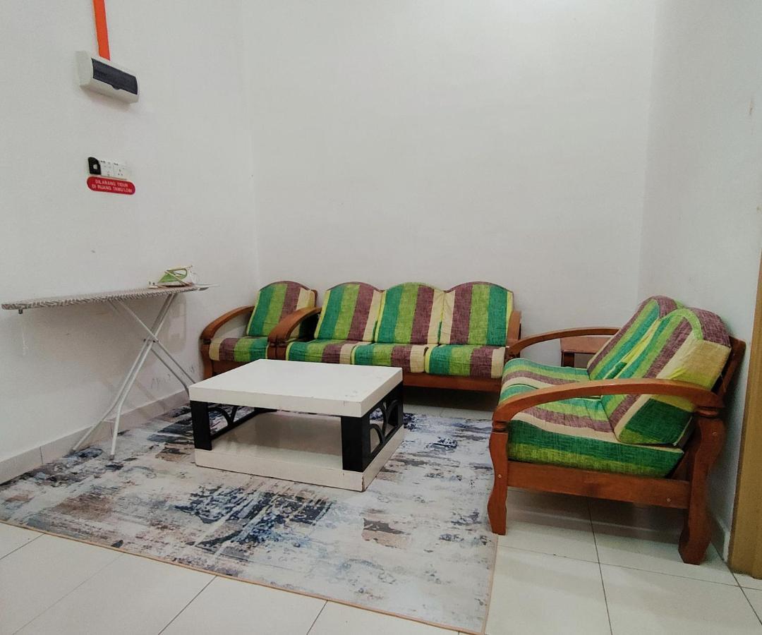 Homestay Roma Suite 쿠알라트렝가누 외부 사진