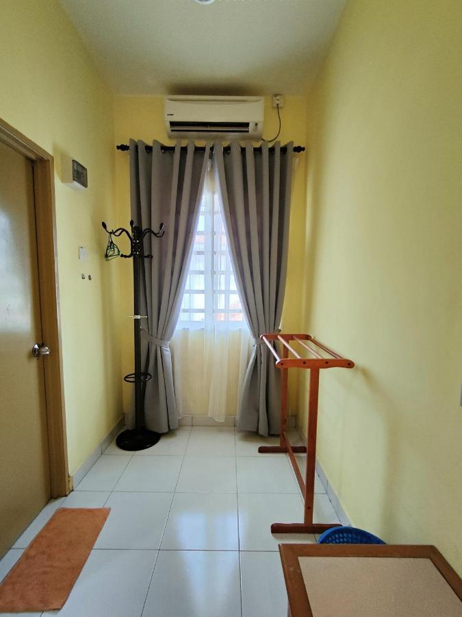 Homestay Roma Suite 쿠알라트렝가누 외부 사진